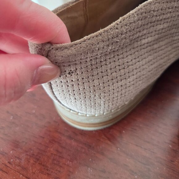 Franco Sarto Womens Size 8M Beige Leather Slip-On Loafers With Textured Design - Picture 10 of 11